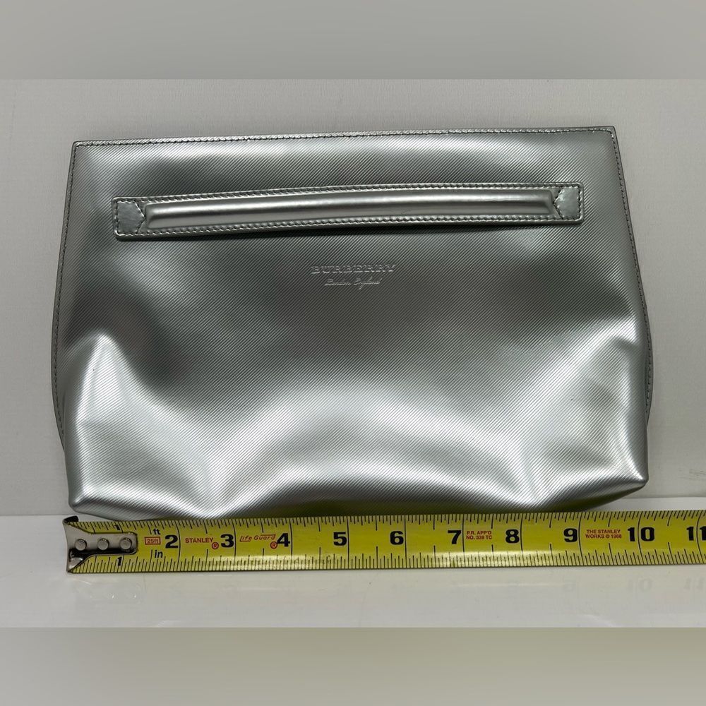 Burberry Silver Patent Leather Lock Trench Clutch - Picture 6 of 8